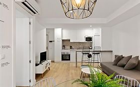 Refurnished One-Bedroom Las Letras