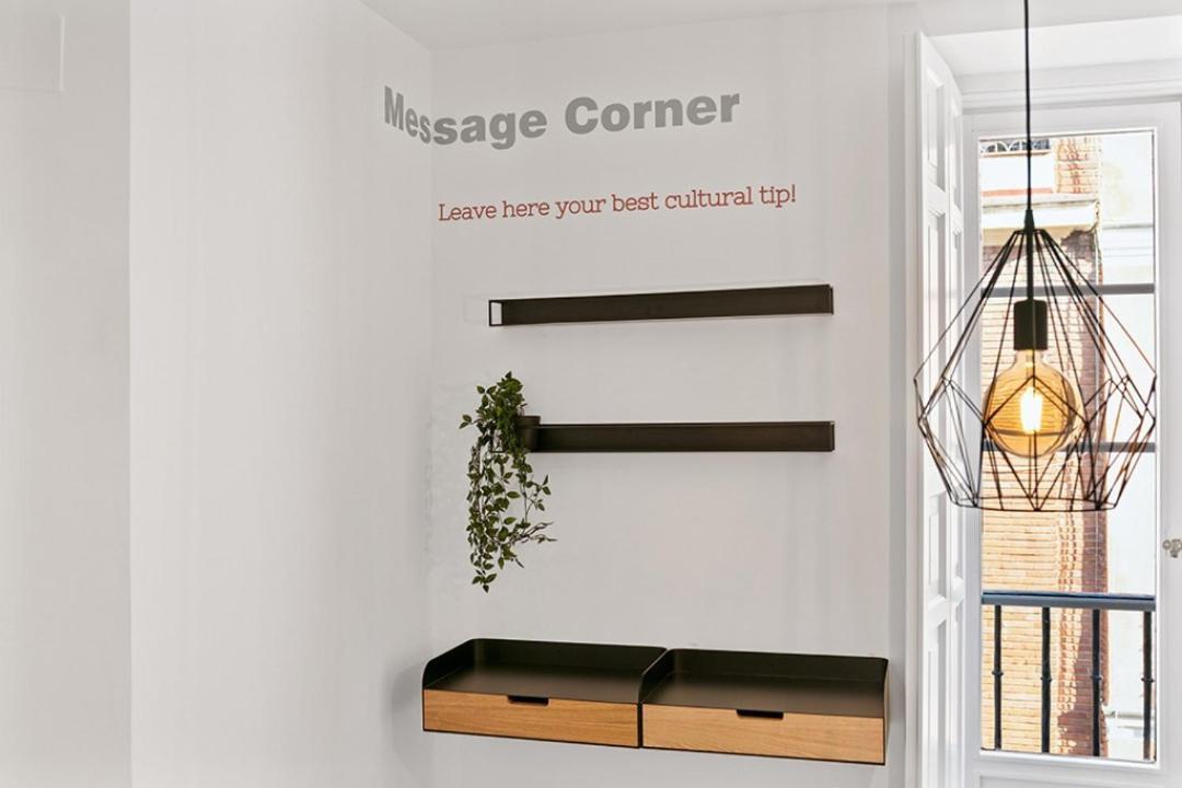 Refurnished One-Bedroom Las Letras Madrid Exterior foto
