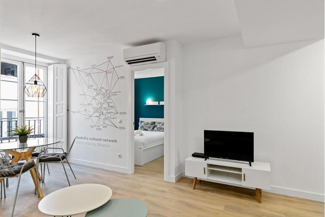 Refurnished One-Bedroom Las Letras Madrid Exterior foto
